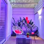 Hello Gorgeous شقة باري